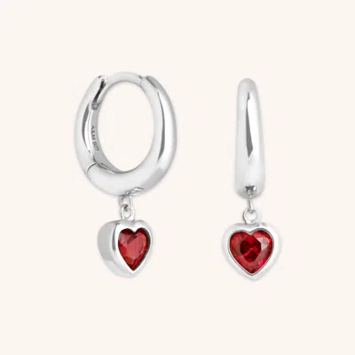 Astrid &amp; Miyu Bezel Heart Huggies