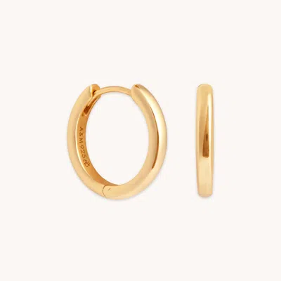 Astrid &amp; Miyu Essential Small Hoops In Gold
