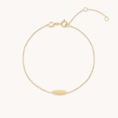 Astrid &amp; Miyu Id Charm Bracelet In Solid Gold