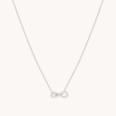 Astrid &amp; Miyu Infinite Pendant Necklace In Solid White Gold In Metallic