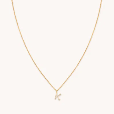 Astrid &amp; Miyu Initial Pave Pendant Necklace K In Gold