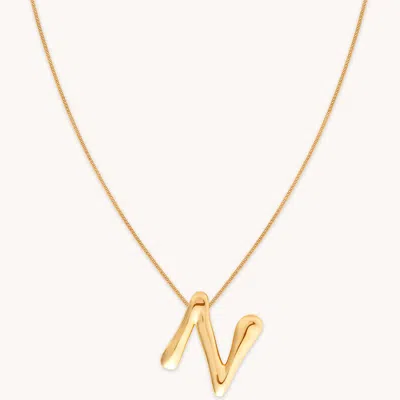 Astrid &amp; Miyu Initial Pendant Necklace N In Gold