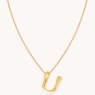 Astrid &amp; Miyu Initial Pendant Necklace U In Gold