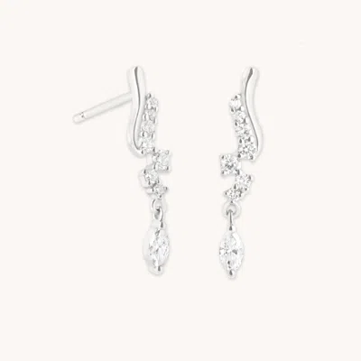Astrid &amp; Miyu Lab Diamond Statement Wave Cluster Studs