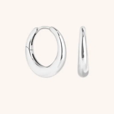 Astrid &amp; Miyu Medium Dome Hoops