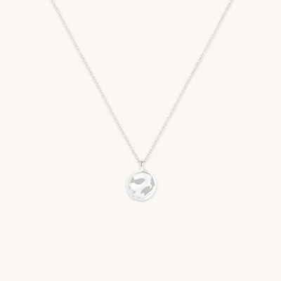 Astrid &amp; Miyu Molten Engravable Pendant