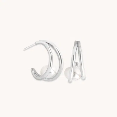 Astrid &amp; Miyu Molten Illusion Pearl Hoops