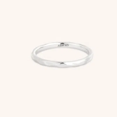 Astrid &amp; Miyu Molten Texture Band Ring