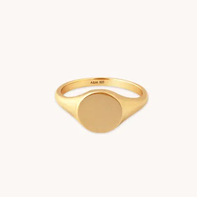 Astrid &amp; Miyu Orbit Signet Ring In Gold