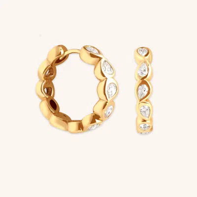 Astrid &amp; Miyu Pear Bezel Hoops