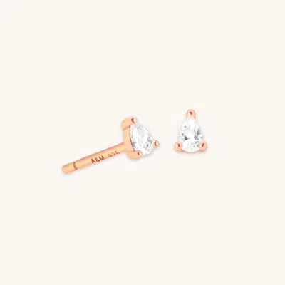 Astrid &amp; Miyu Pear Studs