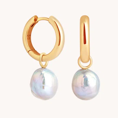 Astrid &amp; Miyu Pearl Charm Hoops In Gold