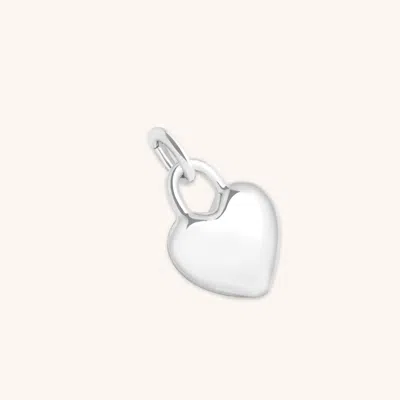 Astrid &amp; Miyu Plain Metal Heart Charm