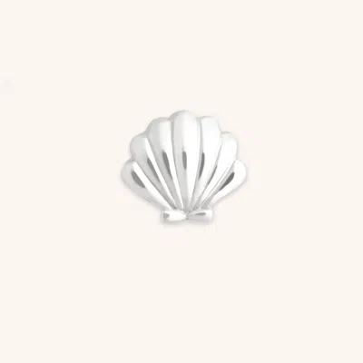 Astrid &amp; Miyu Shell Click Charm In 9k White Gold In Metallic