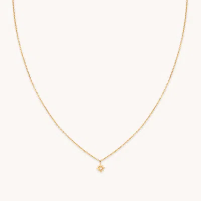 Astrid &amp; Miyu Shooting Star Pendant Necklace In Gold