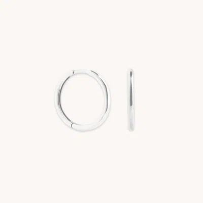 Astrid &amp; Miyu Simple Hoops 14mm In Solid White Gold