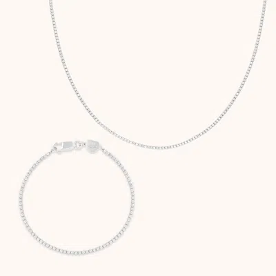 Astrid &amp; Miyu Tennis Chain Gift Set In Silver In White