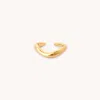 Astrid &amp; Miyu Wave Ear Cuff In Gold