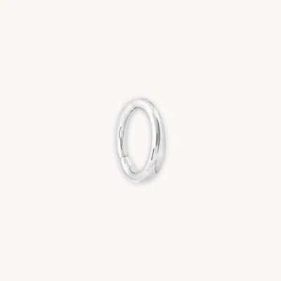 Astrid & Miyu Solid White Gold Graduated Rook Hoop