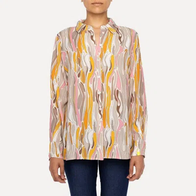 Astrid No Vacancy Boyfriend Top Shirt In Beige Waves In Multi