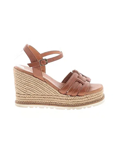 Pre-owned Ateliers Wedges In Tan