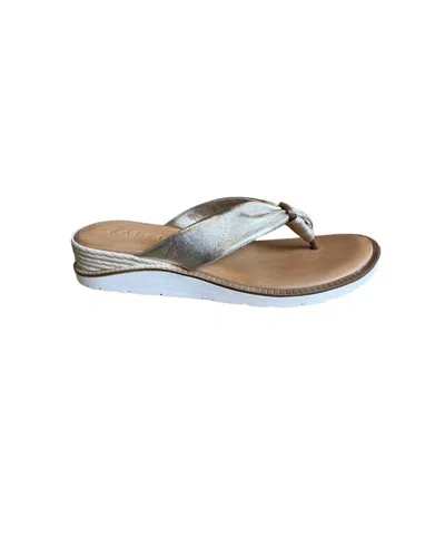 Ateliers Women's Chandra Thong Slide Sandal In Gold Metallic In Silver
