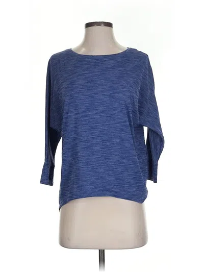 Pre-owned Athleta 3/4 Sleeve T-shirt In Blue