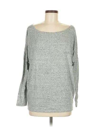 Pre-owned Athleta 3/4 Sleeve T-shirt In Gray
