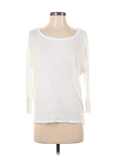 Pre-owned Athleta 3/4 Sleeve T-shirt In White
