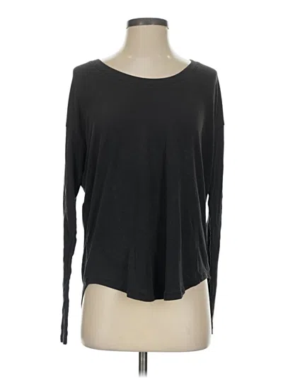 Pre-owned Athleta 3/4 Sleeve T-shirt In Black