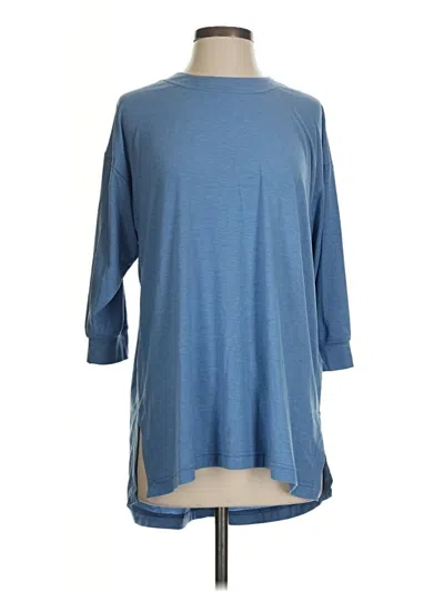 Pre-owned Athleta 3/4 Sleeve T-shirt In Blue