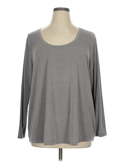 Pre-owned Athleta 3/4 Sleeve T-shirt In Gray