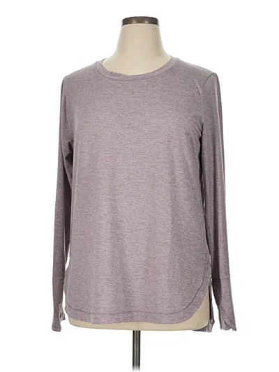 Pre-owned Athleta 3/4 Sleeve T-shirt In Gray