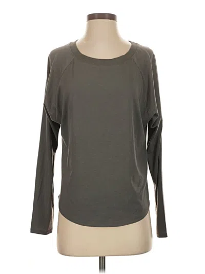 Pre-owned Athleta 3/4 Sleeve T-shirt In Gray