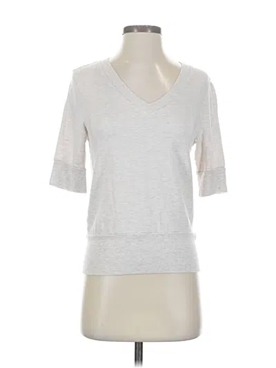 Pre-owned Athleta 3/4 Sleeve T-shirt In Silver