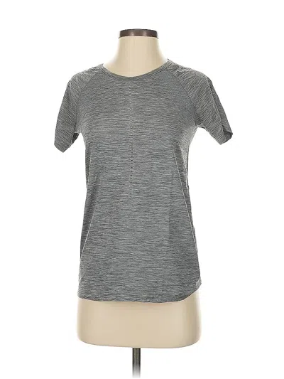 Pre-owned Athleta Active T-shirt In Gray