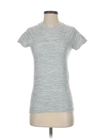 Pre-owned Athleta Active T-shirt In Gray