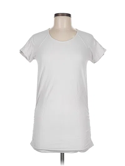 Pre-owned Athleta Active T-shirt In Silver