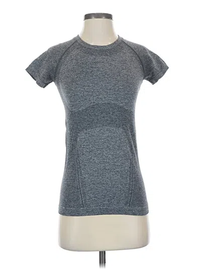 Pre-owned Athleta Active T-shirt In Gray