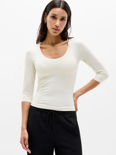Athleta Bodymove Scoop Midi Sleeve Tee In Bone