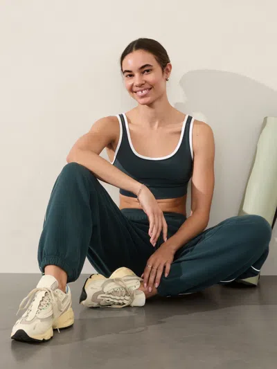 Athleta Breathe Longline Piping Bra A-c In Cypress