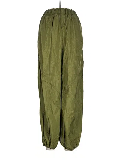 Pre-owned Athleta Cargo Pants In Green