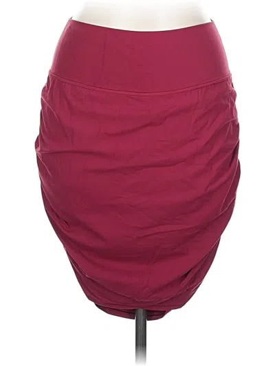 Pre-owned Athleta Casual Skirt In Burgundy