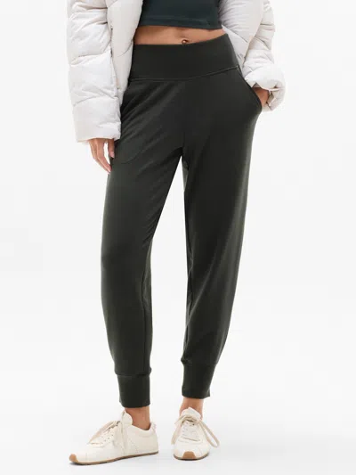 Athleta Coaster Luxe High Rise Jogger In Black