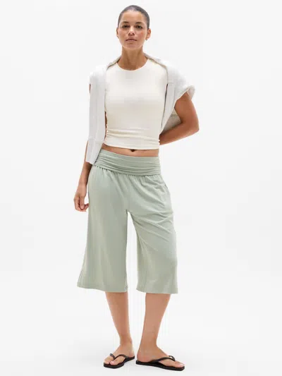 Athleta Dream Drape Mid Rise Crop Pant In Vera