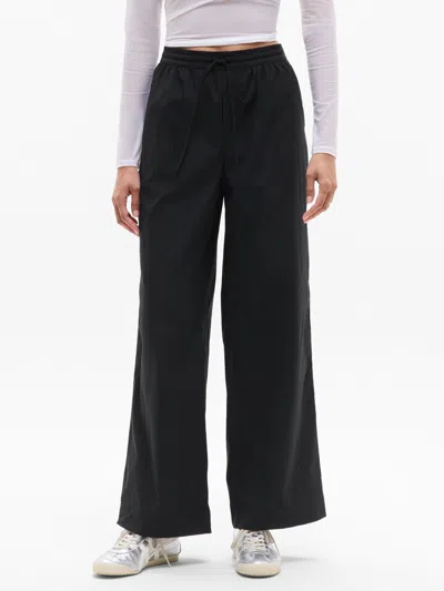 Athleta Drift Mid Rise Poplin Pant In Black