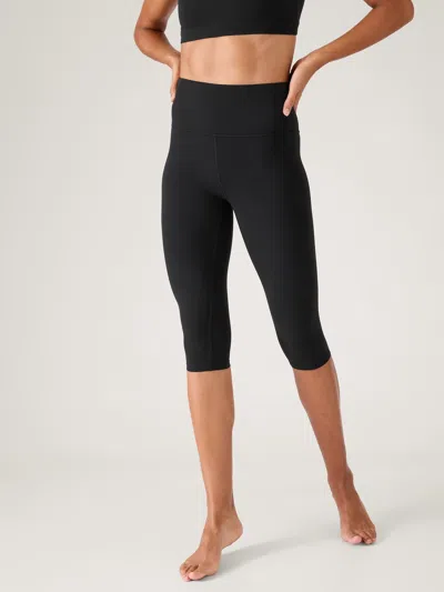 Athleta Elation Crop In Black