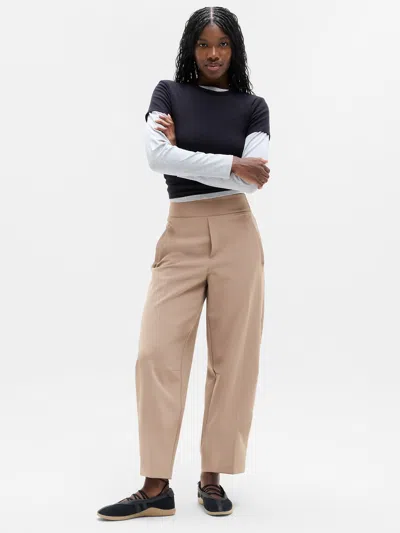 Athleta Endless High Rise Barrel Pant In Savanna