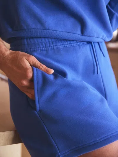 Athleta Forever Fleece Mid Rise 4" Short In Blue