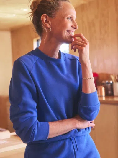 Athleta Forever Fleece Relaxed Crew Sweatshirt In Blue